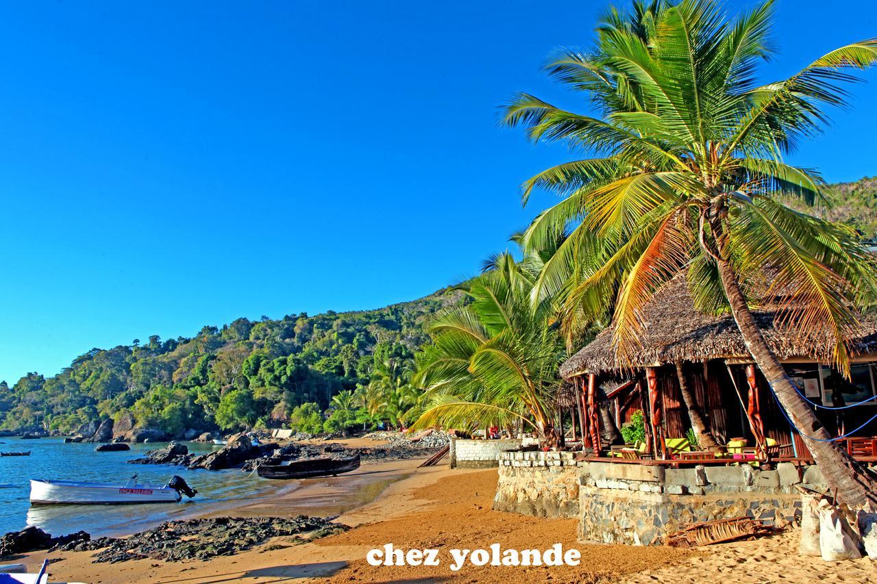 Chez Yolande Hotel Ampangorinana Екстериор снимка