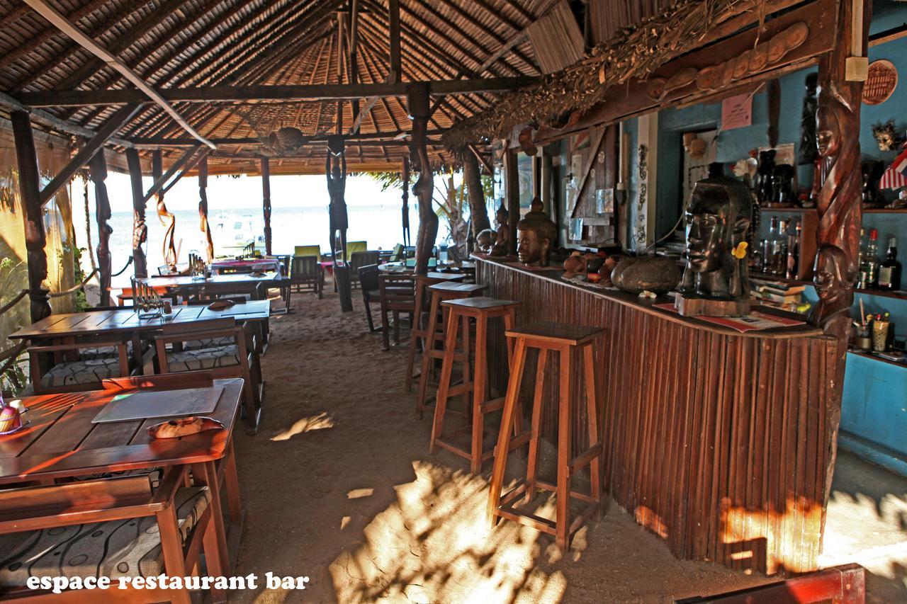 Chez Yolande Hotel Ampangorinana Екстериор снимка